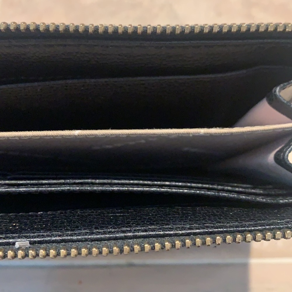 🥳Host Pick🤩Marc Jacobs leather wallet - Picture 4 of 4